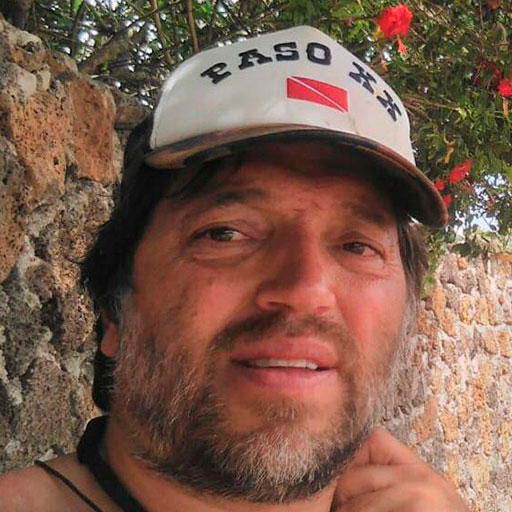 Carlos Brelles
